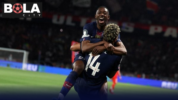 Pemain PSG merayakan kemenangan saat dipastikan menghadapi Arsenal di final Liga Champions UEFA 2026.