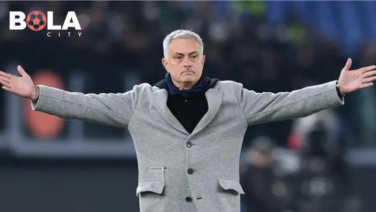 Real Madrid kehilangan arah, Jose Mourinho menjadi opsi paling masuk akal menurut analisis bolacity