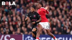 Man of the Match Man Utd vs Sabah FK: Patrick Dorgu, Motor Serangan dari Sisi Kiri